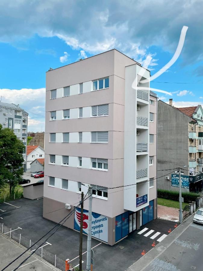 Delux Apartman President Centar Brčko Exteriér fotografie